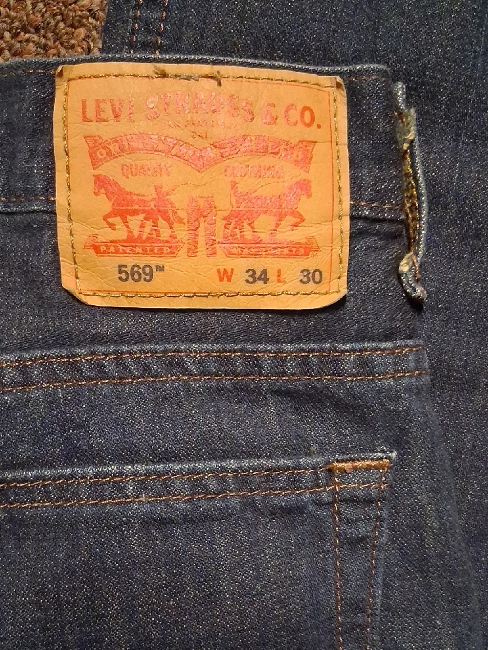 Levi’s 569 Loose Straight Dark Wash Mens Jeans size W34 x L30